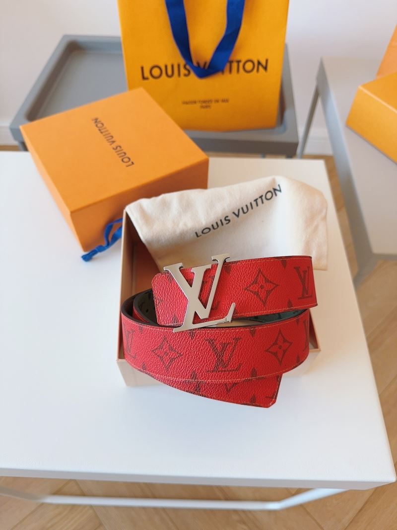 l0vis Vvtt0n belts